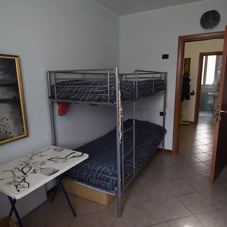 Privatunterkunft Casa Carmela Angera